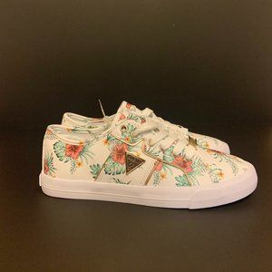 GUESS LOVEN SNEAKERS